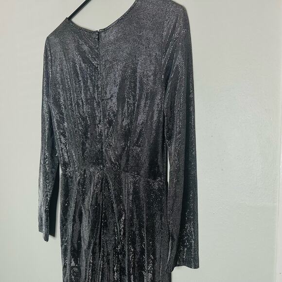 BB DAKOTA Women's Shine Silver Metallic Long Sleeves Mini Dress Size Small - Picture 15 of 16